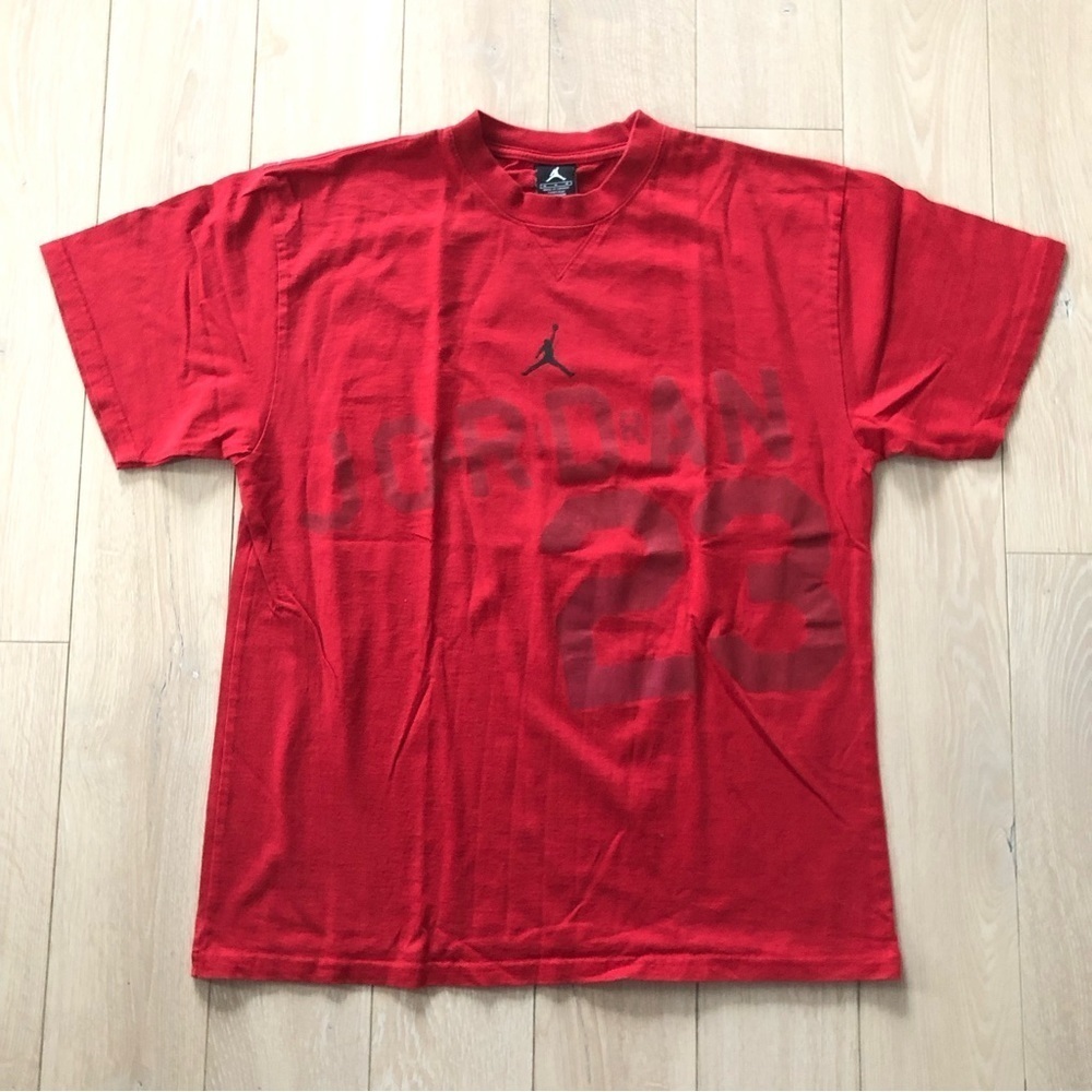 Vintage Jordan Jumpman 23 Logo T Shirt in Red Men’s Size M